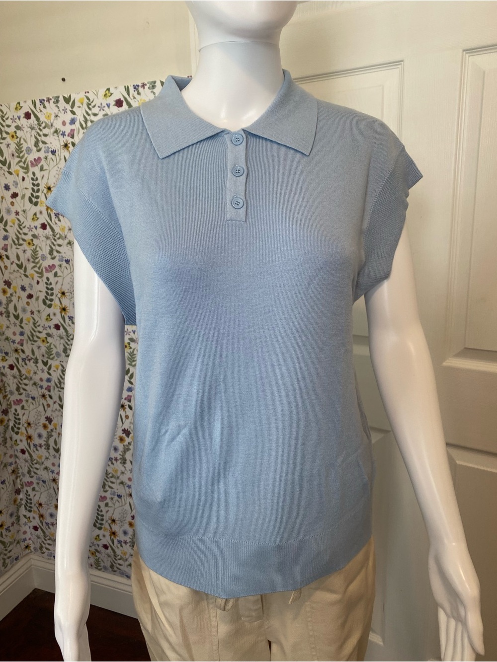 Arach&Cloz WMN’s Light Blue Polo Cap-Sleeve Knit Top Size Medium